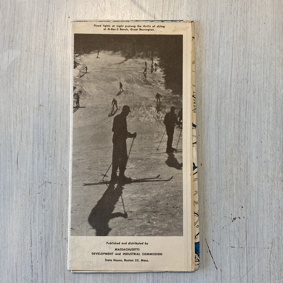 Vintage Massachusetts Tourist Map - Paper Map - State Highway Map - Picture 3 of 14